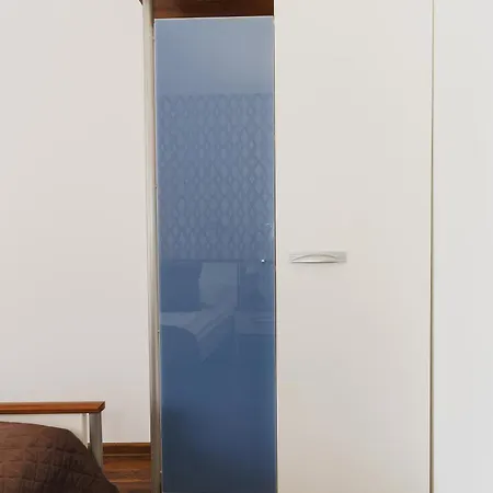 Totu Orlowska Pensión 3*