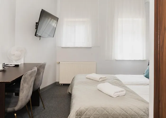 Totu Orlowska 3* גדינייה